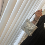 Square Ribbon Mini Bag Crossbody — женственный акцент в компактной форме