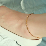 Серебряный браслет на ногу с мини-звёздами на цепочке