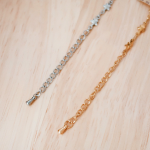 Серебряный браслет на ногу с мини-звёздами на цепочке