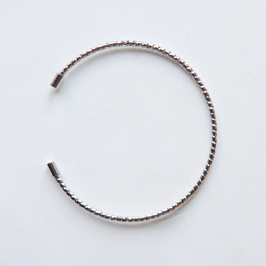 Серебряный браслет-лайн с винтажной скруткой