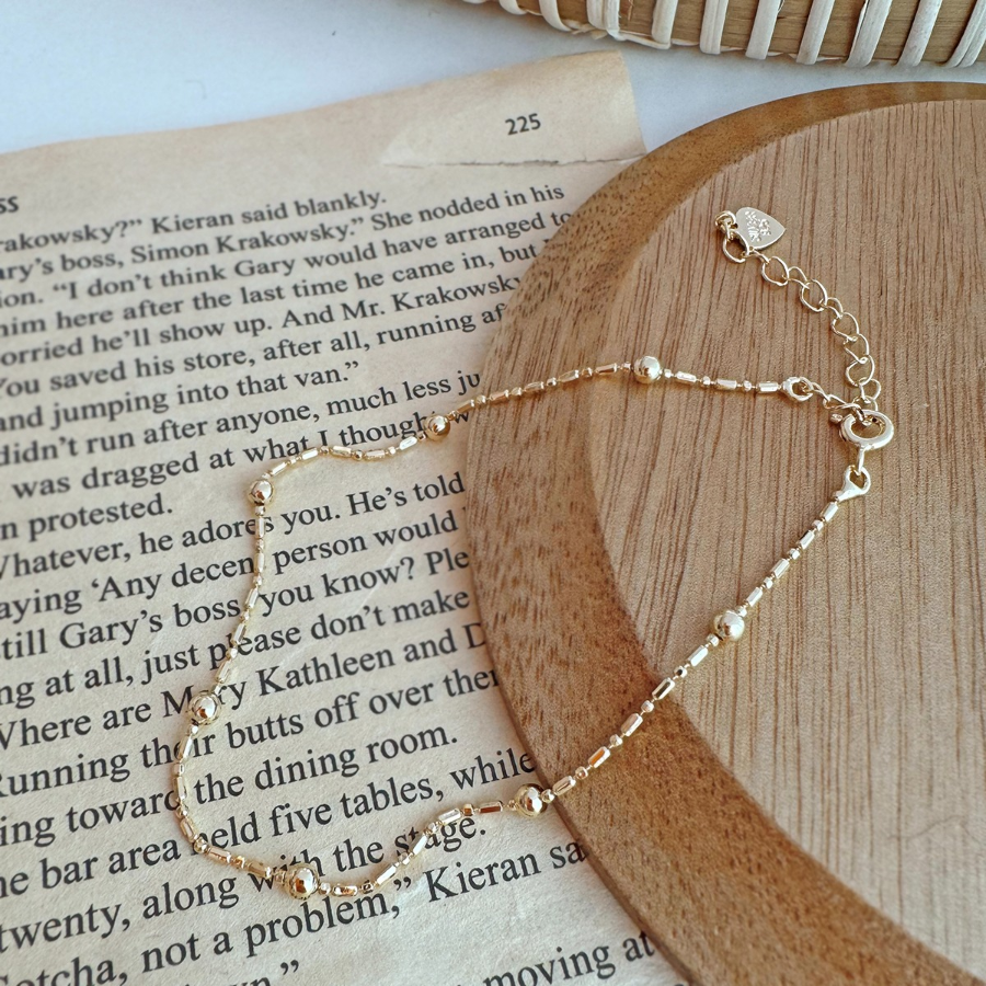 Серебряный браслет на ногу с шариками и квадратной цепочкой из серебра 925 пробы