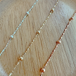 Серебряный браслет на ногу с шариками и квадратной цепочкой из серебра 925 пробы