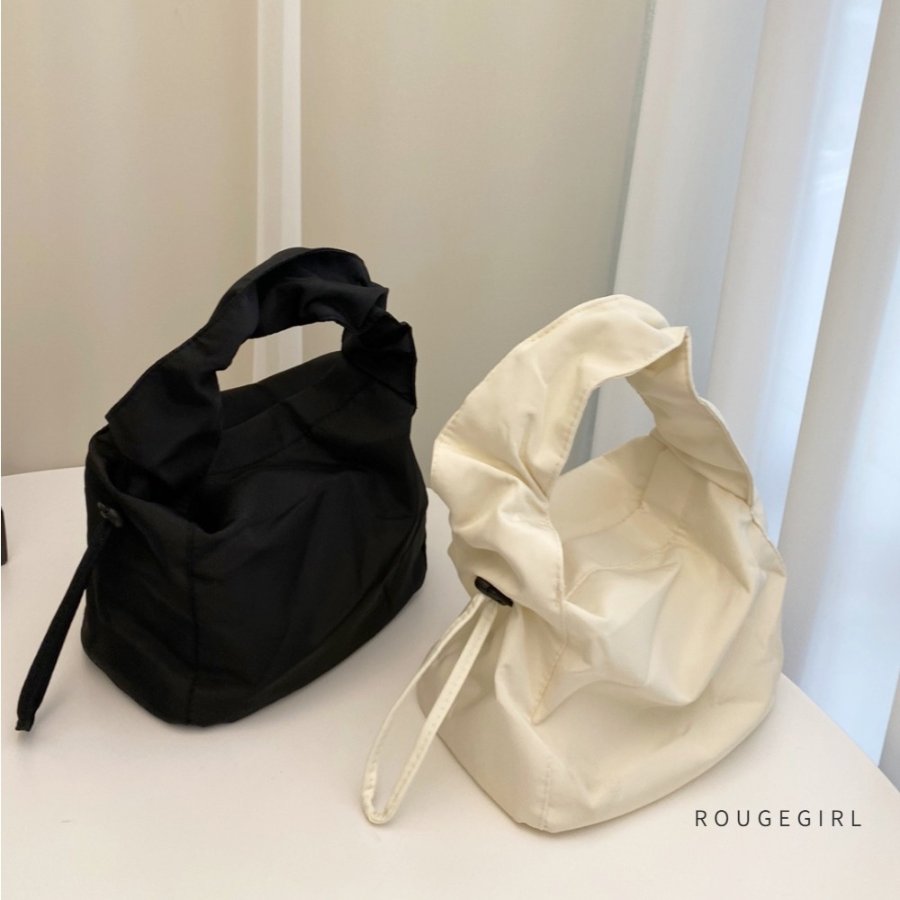 Spring Ring Tote Mini Bag — стиль с удобством на каждый день