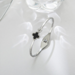 Браслет с клевером и кубическим цирконием