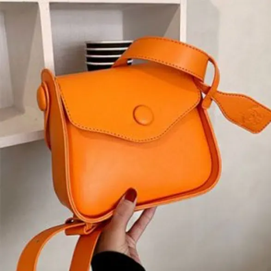 Eunple Vivid Color Simple Crossbody Bag — яркий акцент в вашем гардеробе