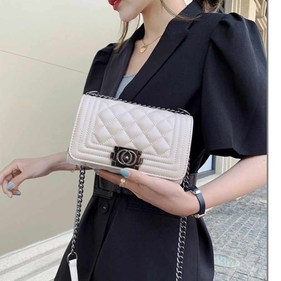 Lenin Mini Shoulder Bag — минимализм в компактном формате