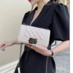 Lenin Mini Shoulder Bag — минимализм в компактном формате