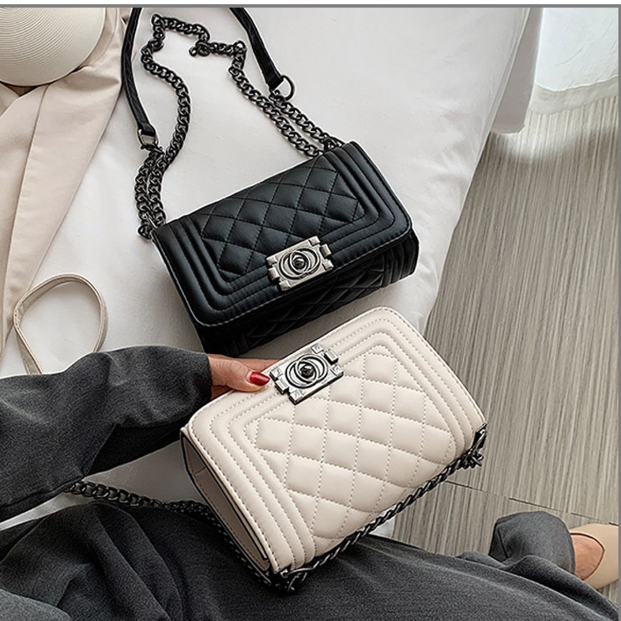 Lenin Mini Shoulder Bag — минимализм в компактном формате