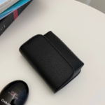 Mini Orong Crossbody Bag — компактность и стиль в одном аксессуаре