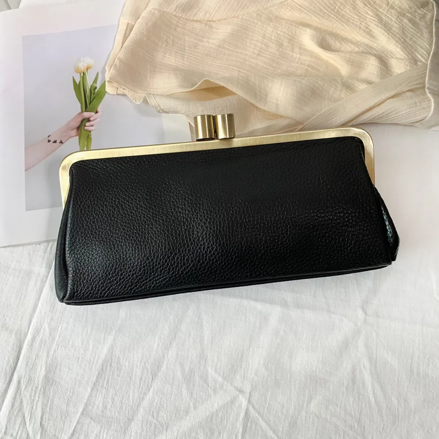 Natural Cowhide Gold Frame Mini Crossbody Clutch Bag — классика в мини-формате