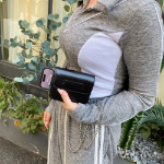 Small Mini Card Bag Crossbody — компактность и удобство в каждой детали