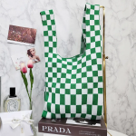 Зеленый/белый