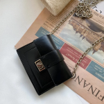 Genique Mini Card Crossbag — компактность и удобство для ваших важных вещей