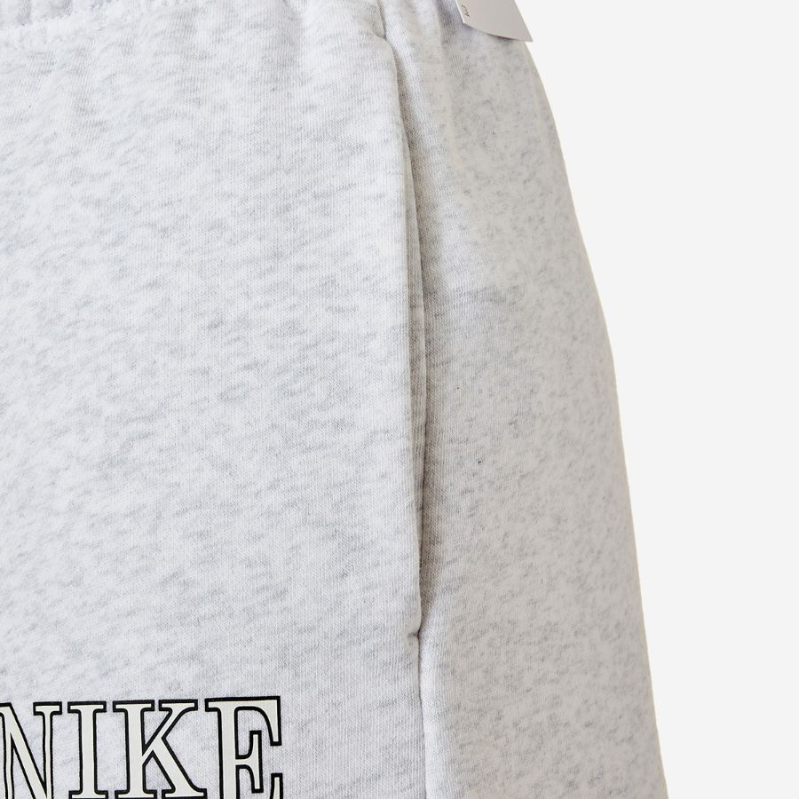 Nike Sportswear Club Fleece Women’s Mid-Rise Shorts