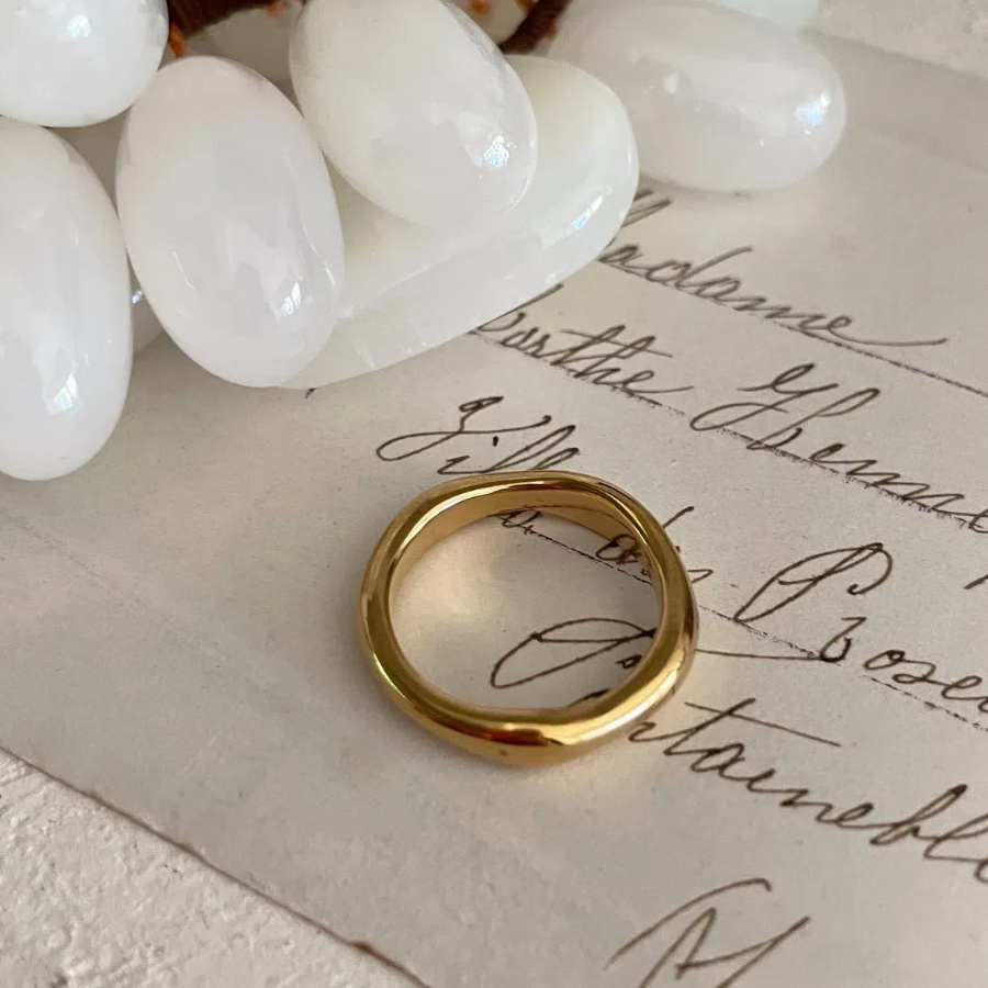 Волнообразное кольцо из хирургической стали 4 мм