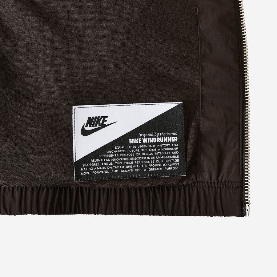 Nike Windrunner Women's Loose UV Woven Full-Zip Jacket