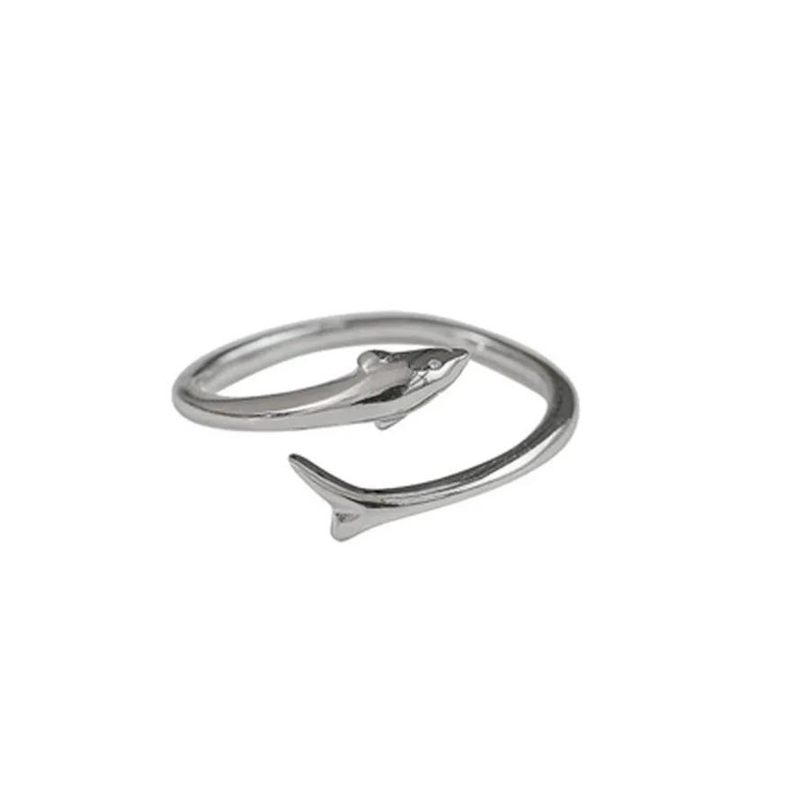 Серебряное кольцо «Делия» с дельфином 925 пробы — кольцо удачи и лёгкости