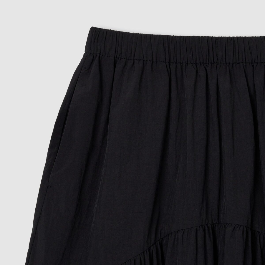 JAJU Shirring Skirt (Black) — мягкая драпировка и элегантность в движении