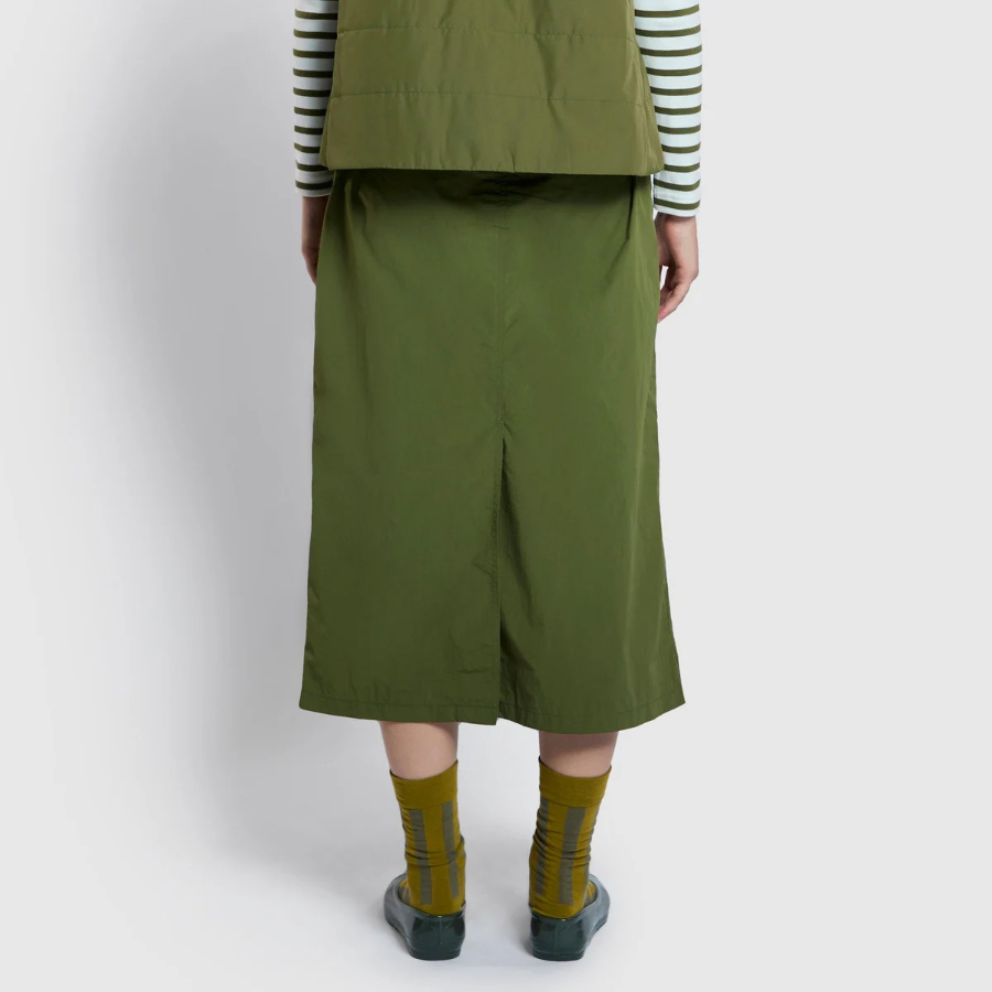 JAJU Seersucker H-line Skirt (Khaki) — структура и сдержанный стиль на каждый день