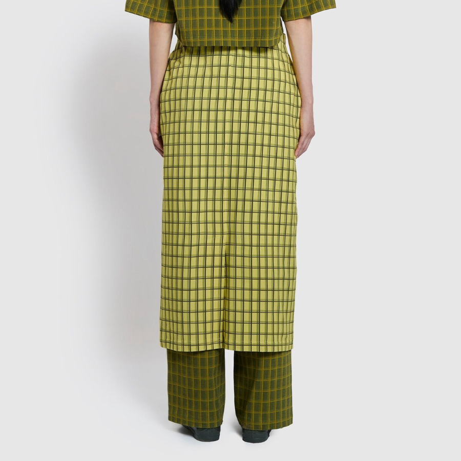 JAJU Check Skirt (Dark Yellow) — яркий акцент с классическим узором