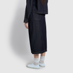 JAJU Denim Skirt (Navy) — универсальный деним в повседневном формате