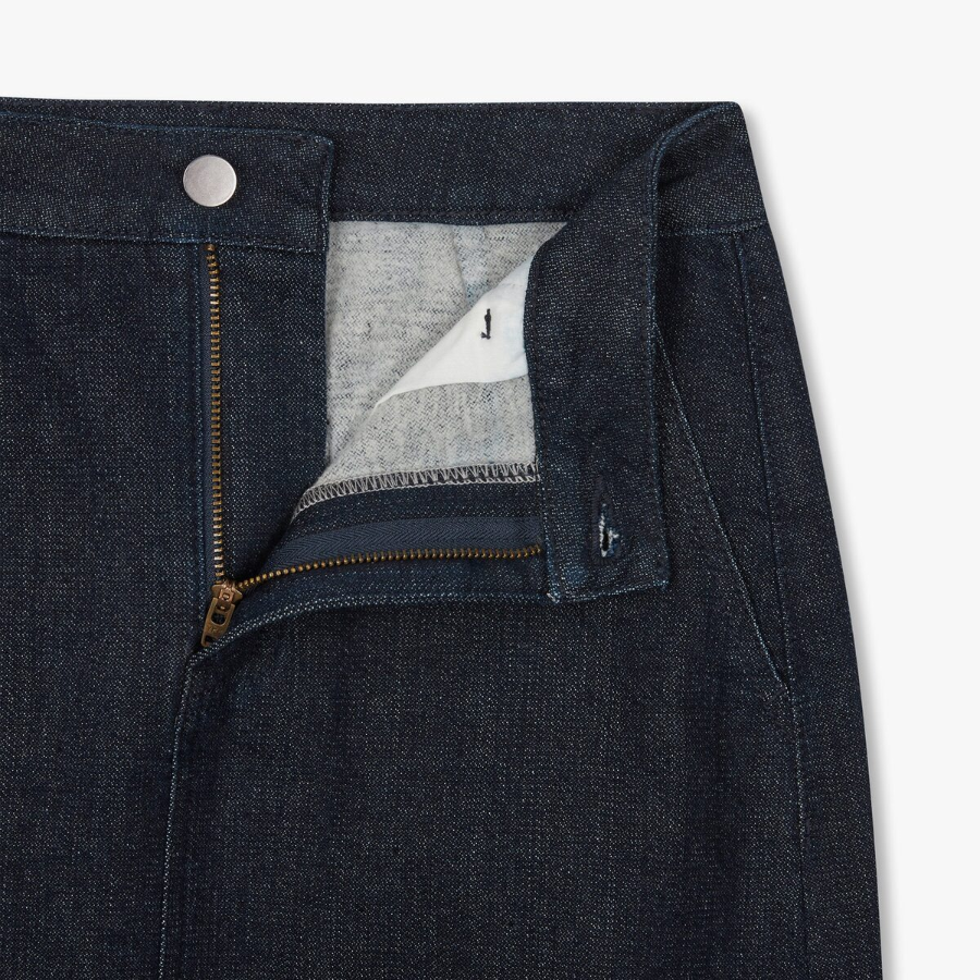 JAJU H-Line Slit Skirt (Navy) — классическая строгость в современном исполнении