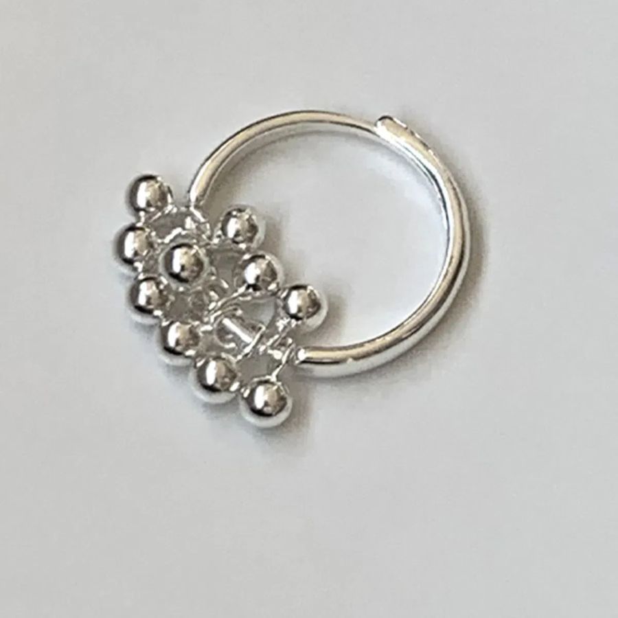 Серебряное открытое кольцо с подвижным акцентом