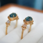 Серебряное винтажное кольцо с синим топазом