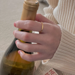 Серебряное тонкое кольцо с плоским акцентом