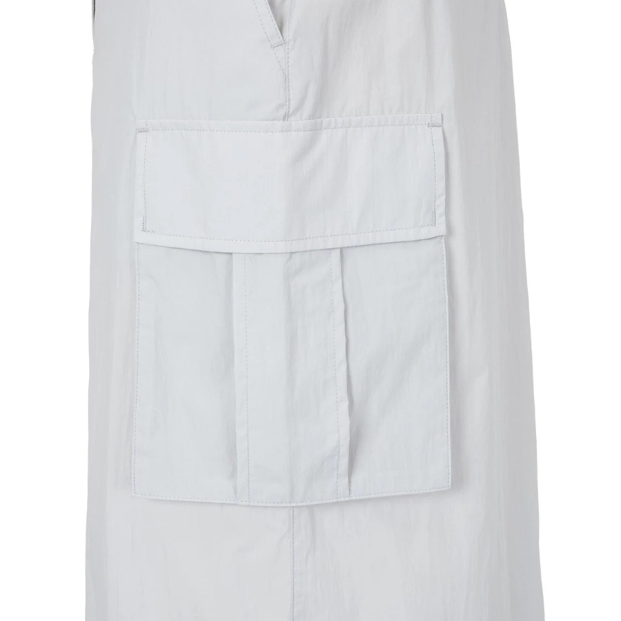 JAJU Crinkle Cargo Skirt (Grey) — практичность и динамика в городском стиле