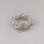 Серебряное кольцо с 3 мм шариком и скрученным дизайном