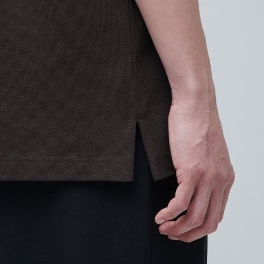 Slit Neck Piqué Polo Shirt [Dark Brown]