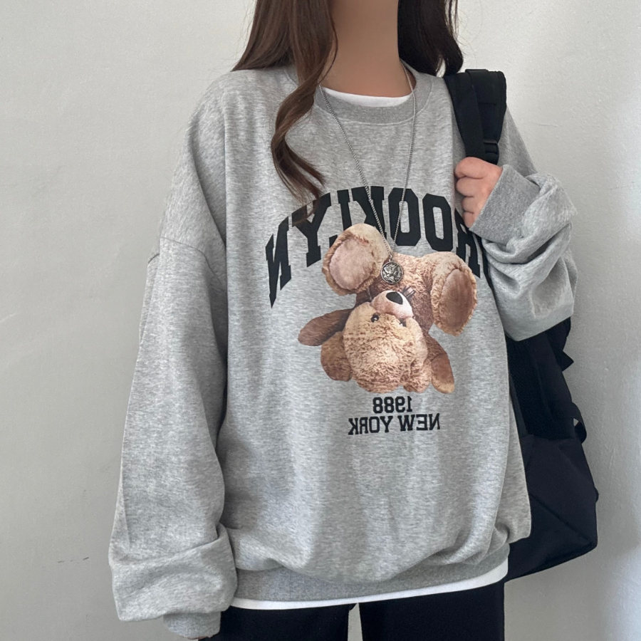 Bear Print Sweatshirt