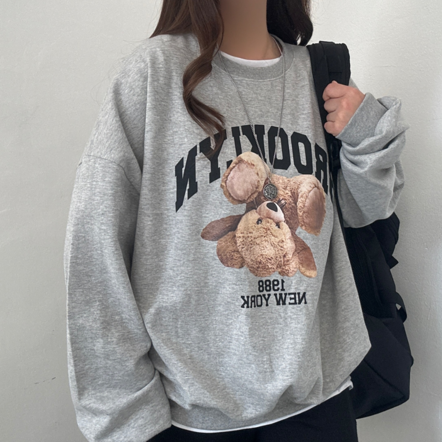Bear Print Sweatshirt
