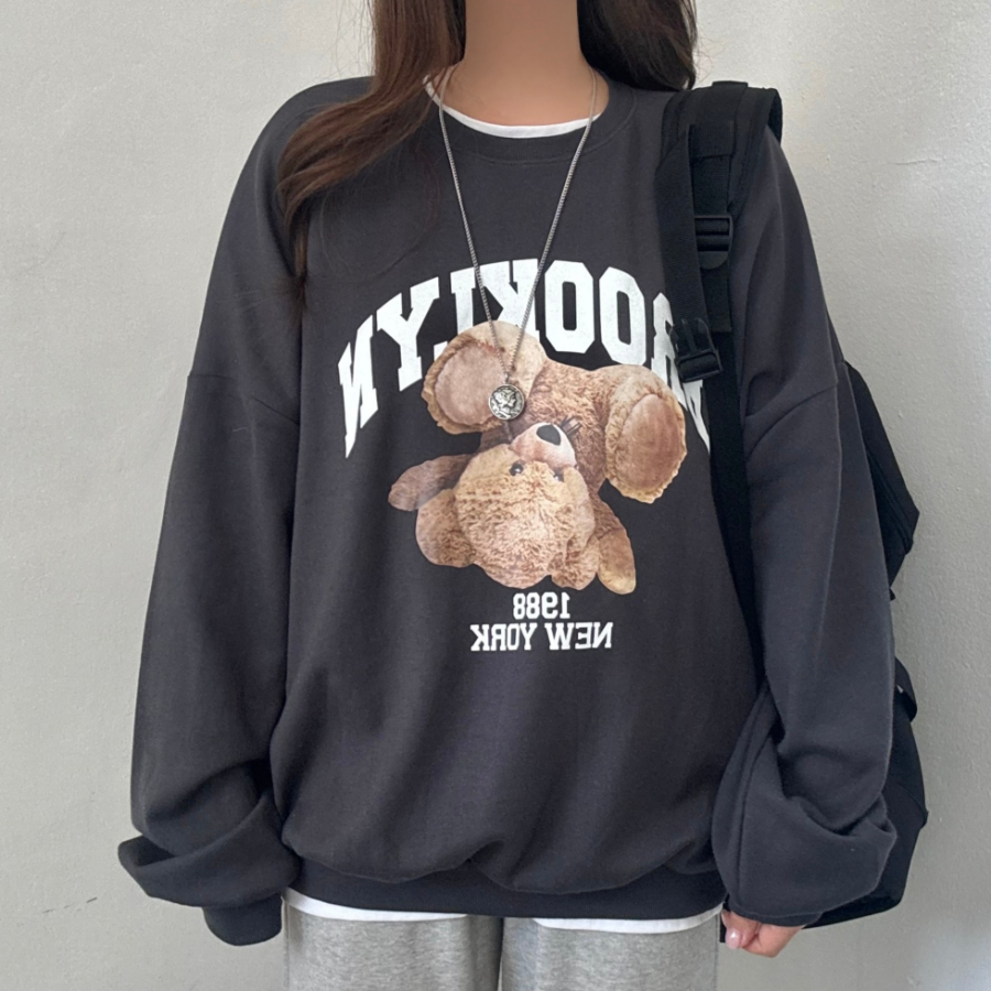 Bear Print Sweatshirt