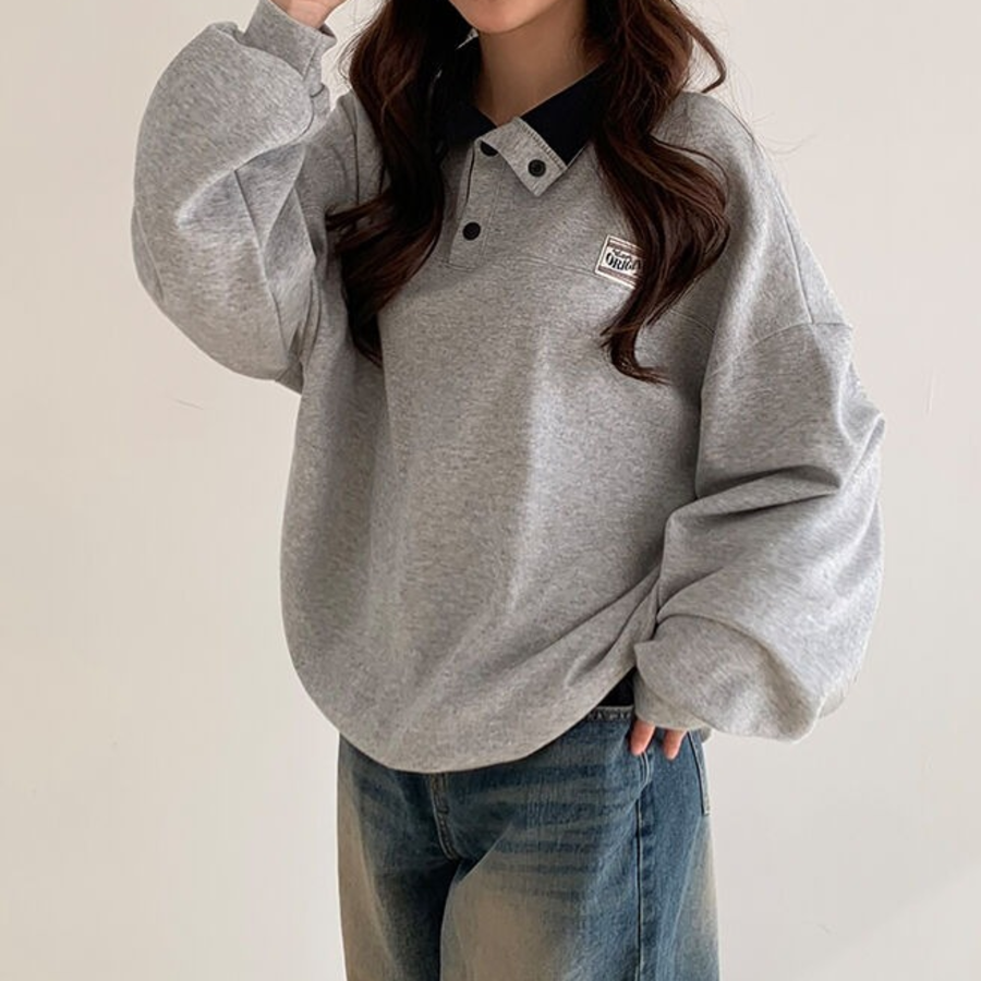 Loose Fit Patch Contrast Collar Sweatshirt