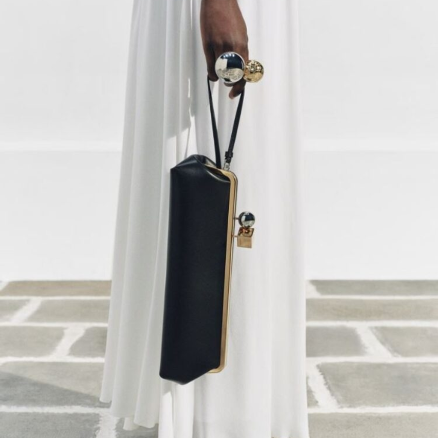 JACQUEMUS La Pochette Salon - Black