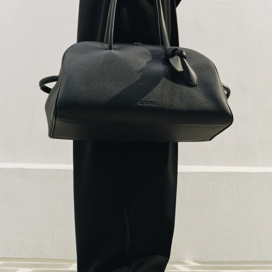 JACQUEMUS Le Turismo - Black