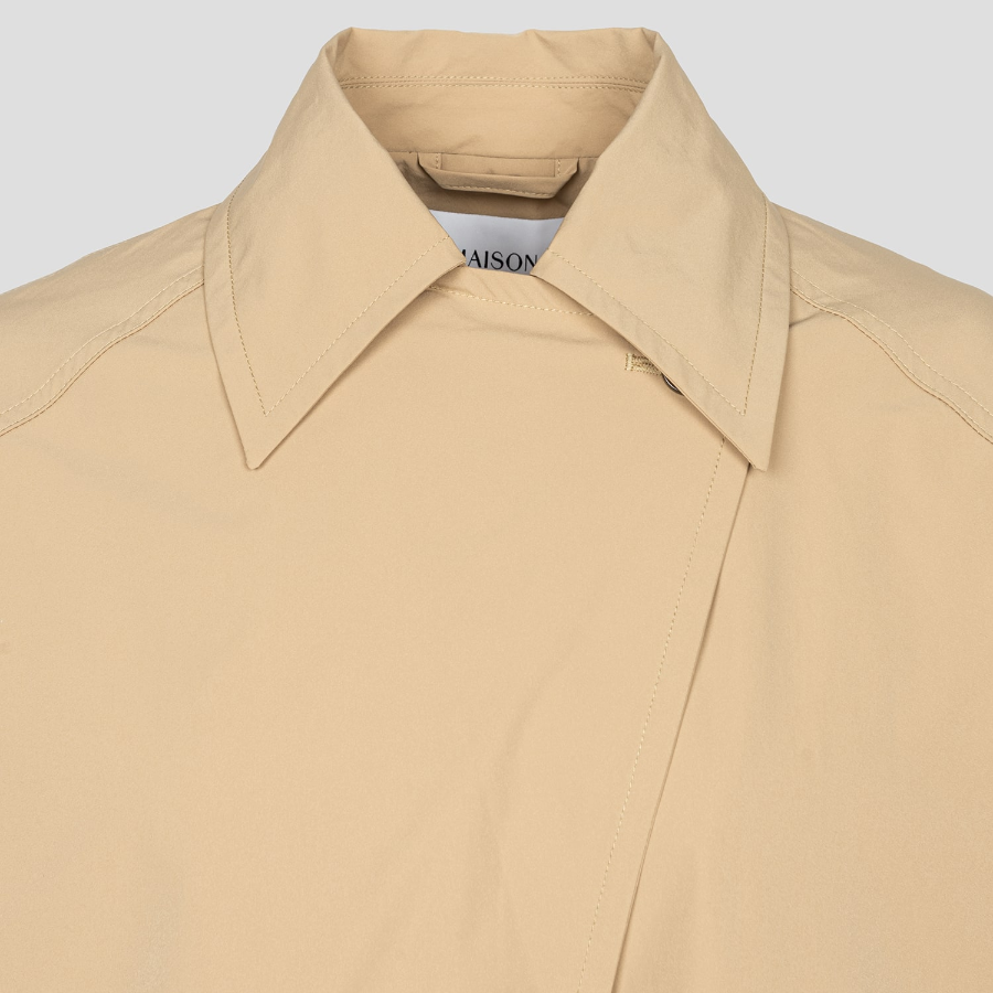 Maison Kitsuné Women Short Light Trench