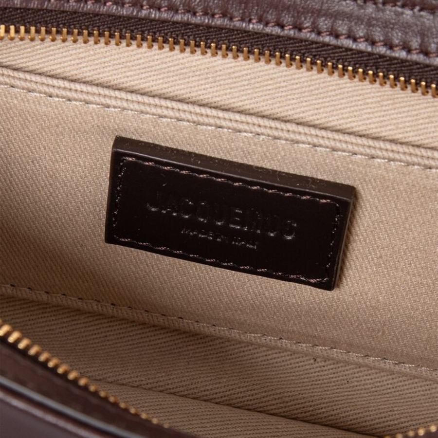 JACQUEMUS Le Bisou Perle -  Brown