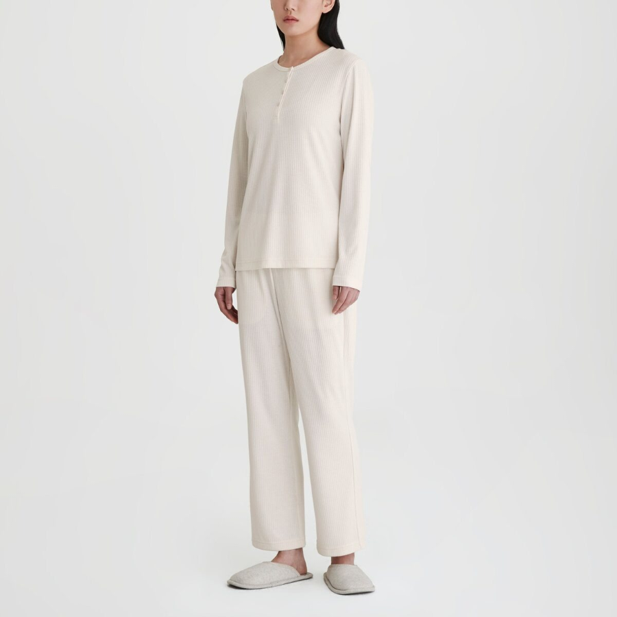 JAJU Soft Rib Henley Neck Lounge T-Shirt (Ivory) — уют и элегантность в домашнем образе