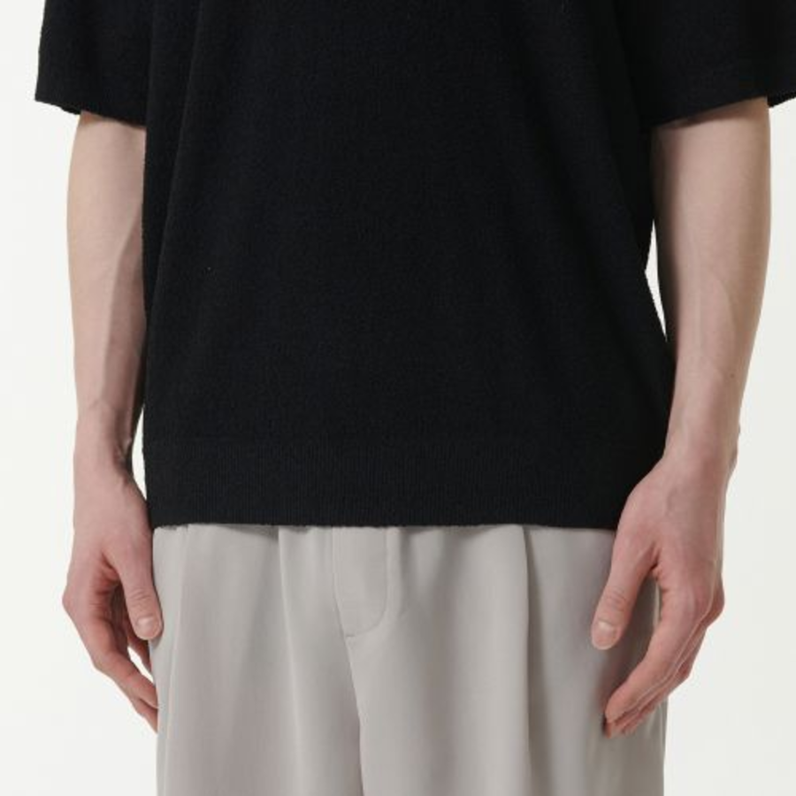 Bouclé Slit Neck Knitted Polo Shirt [Black]