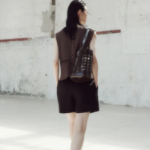 KUHO One-Tuck Short Pants – Black