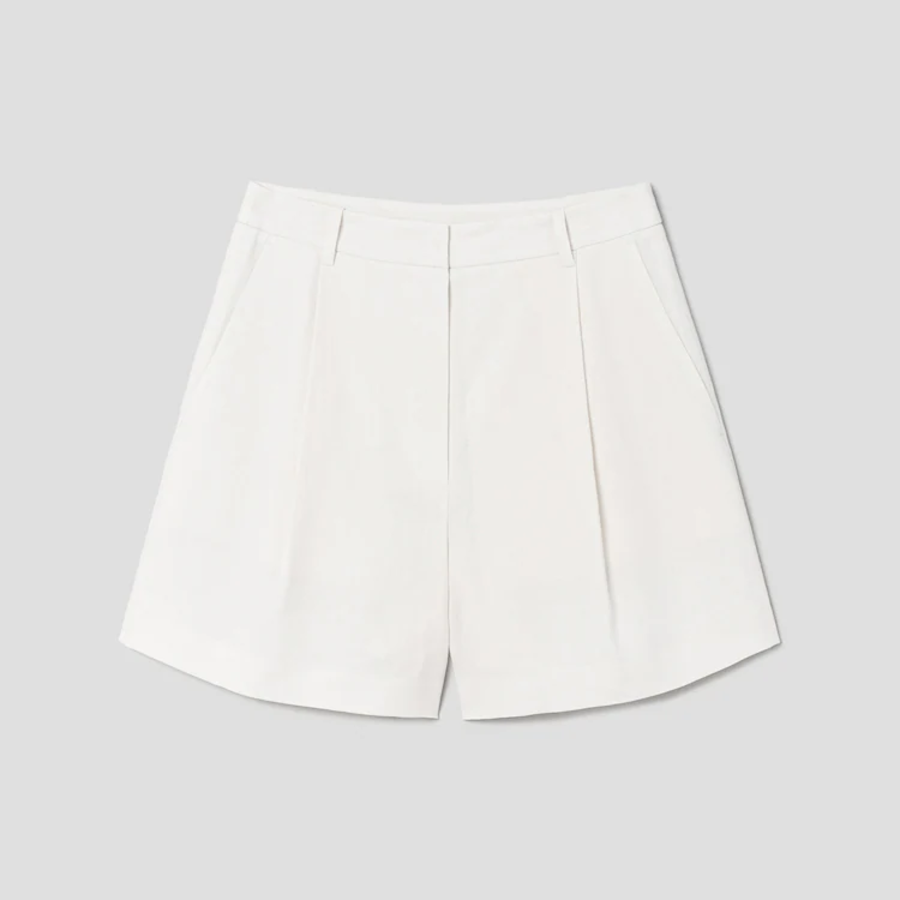 KUHO One-Tuck Short Pants - White