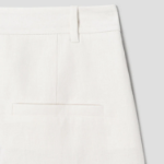 KUHO One-Tuck Short Pants - White