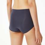 JAJU 720-Degree Stretch Seamless High-Rise Panty (Charcoal) — невидимая посадка и практичный стиль