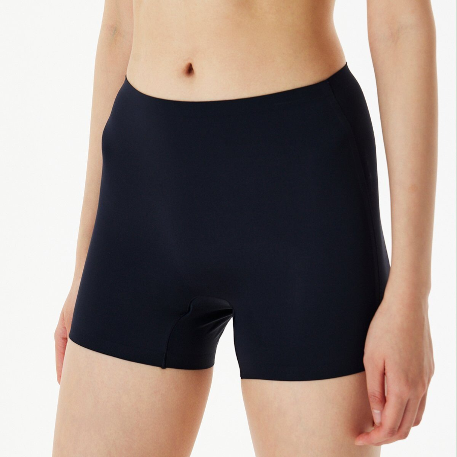 JAJU No-Line Boyshorts Panty (Black) — комфорт без видимых линий и стильный минимализм