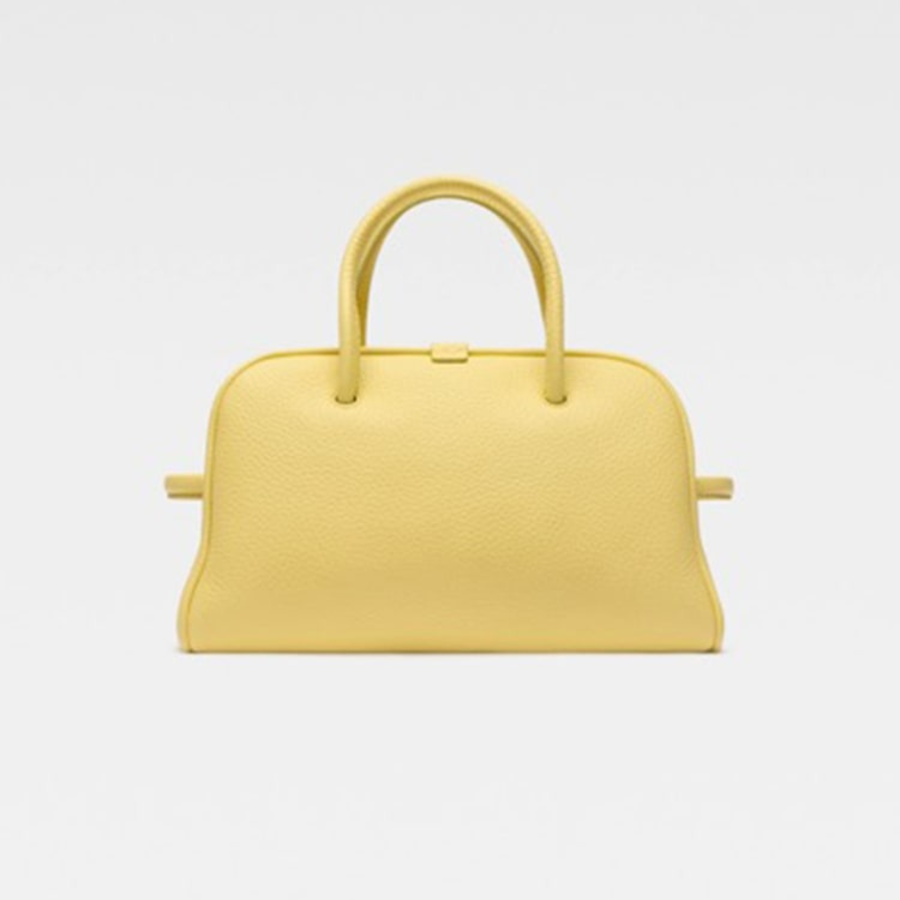 JACQUEMUS Le Petit Turismo - Light Yellow