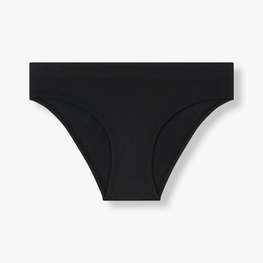 JAJU 720-Degree Stretch Seamless Bikini Panty (Black) — невидимая основа на каждый день