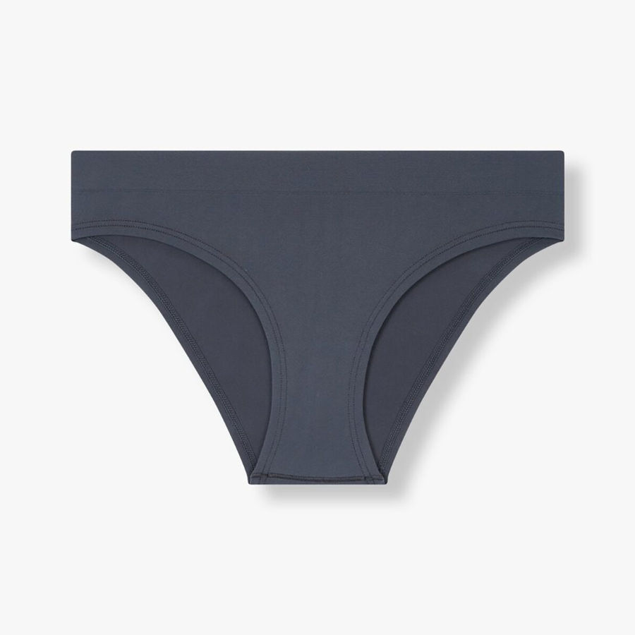 JAJU 720-Degree Stretch Seamless Bikini Panty (Charcoal) — комфорт без границ